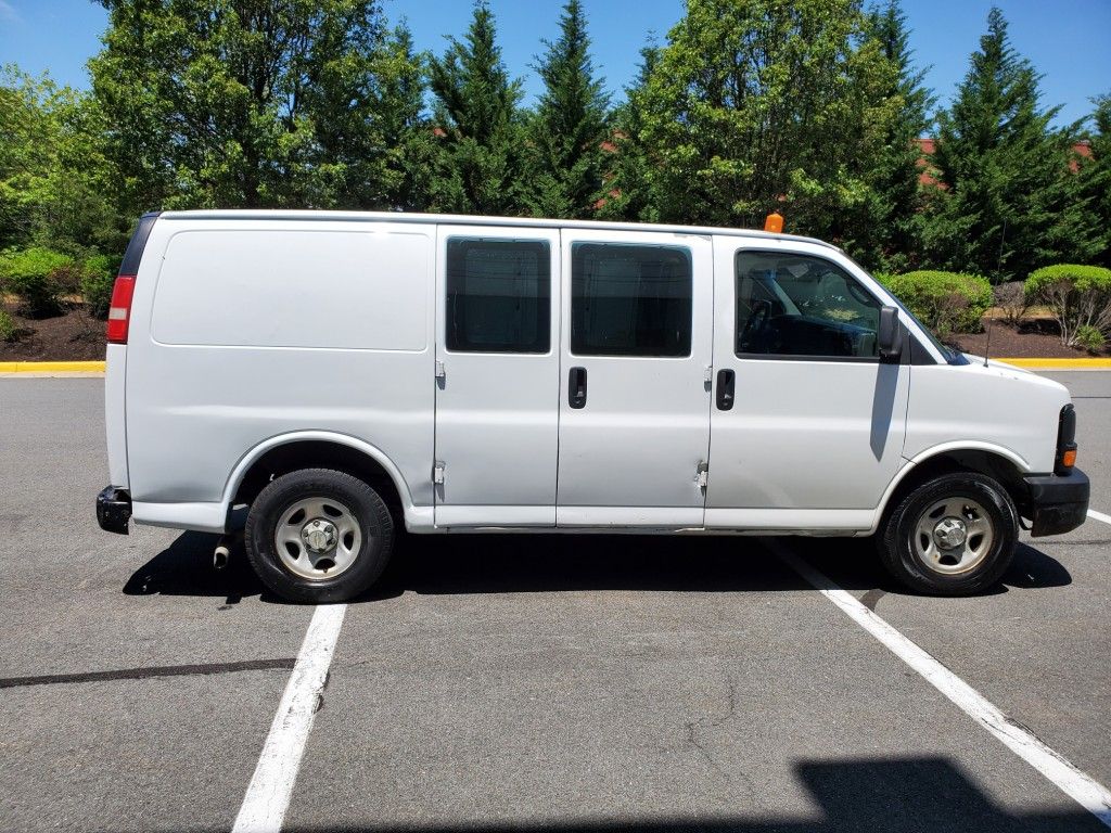 2005 Chevrolet Express Cargo