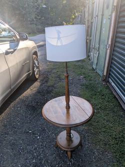 Table lamp