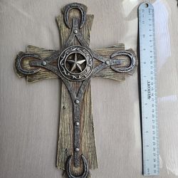 Large Cross With Texas Star And Horseshoes