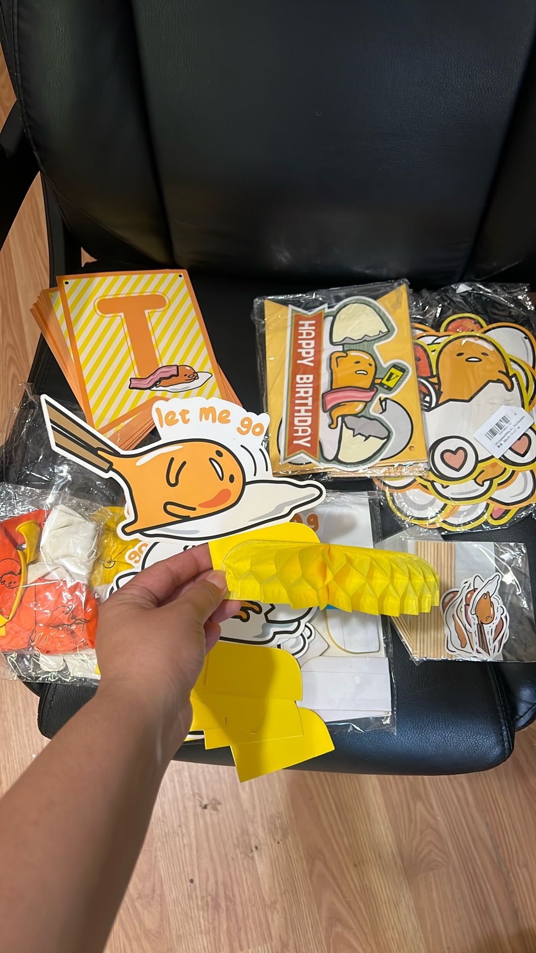 Gudetama Party Decor