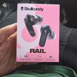 Skull Candy Rail Bluetooth Earbuds