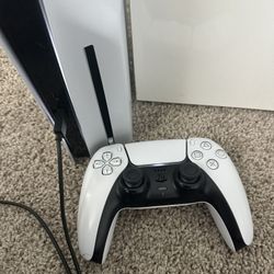 PLAYSTATION 5