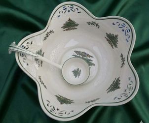 Vintage  SPODE pierced bunch bowl with ladle
