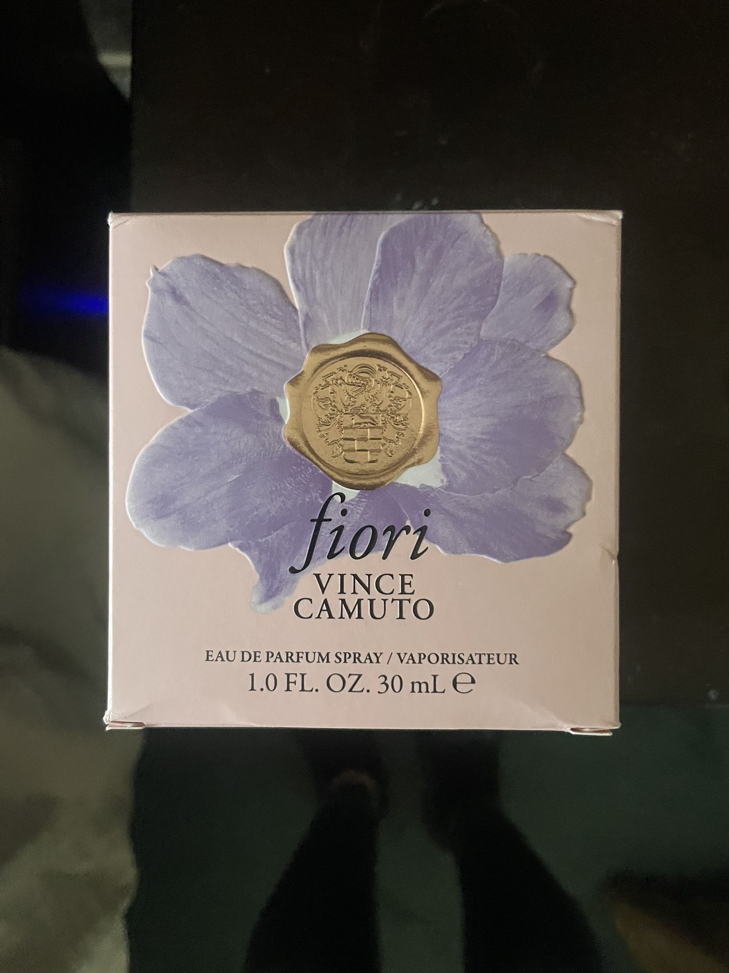 NEW FIORI BY VINCE CAMUTO