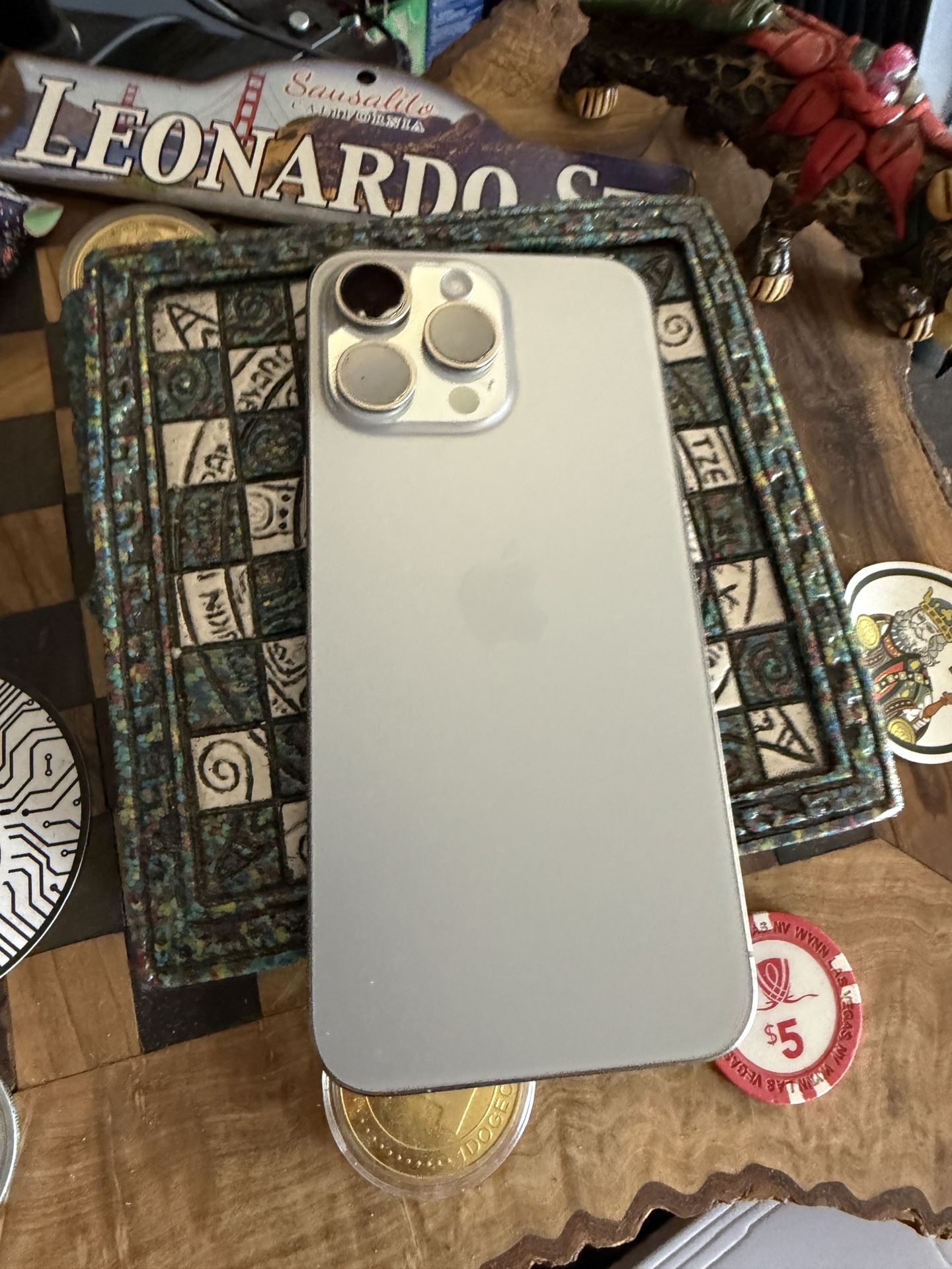Apple iPhone 15 Pro Max 512GB SIMフリー [ブルーチタニウム] 価格