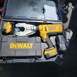 Crimping Dewalt