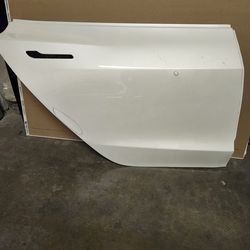2024-2026 Tesla Model 3 right rear door shell