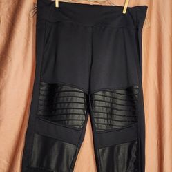 Yoga Women High-Waist Moto Legging