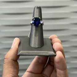Sapphire Diamond Ring 