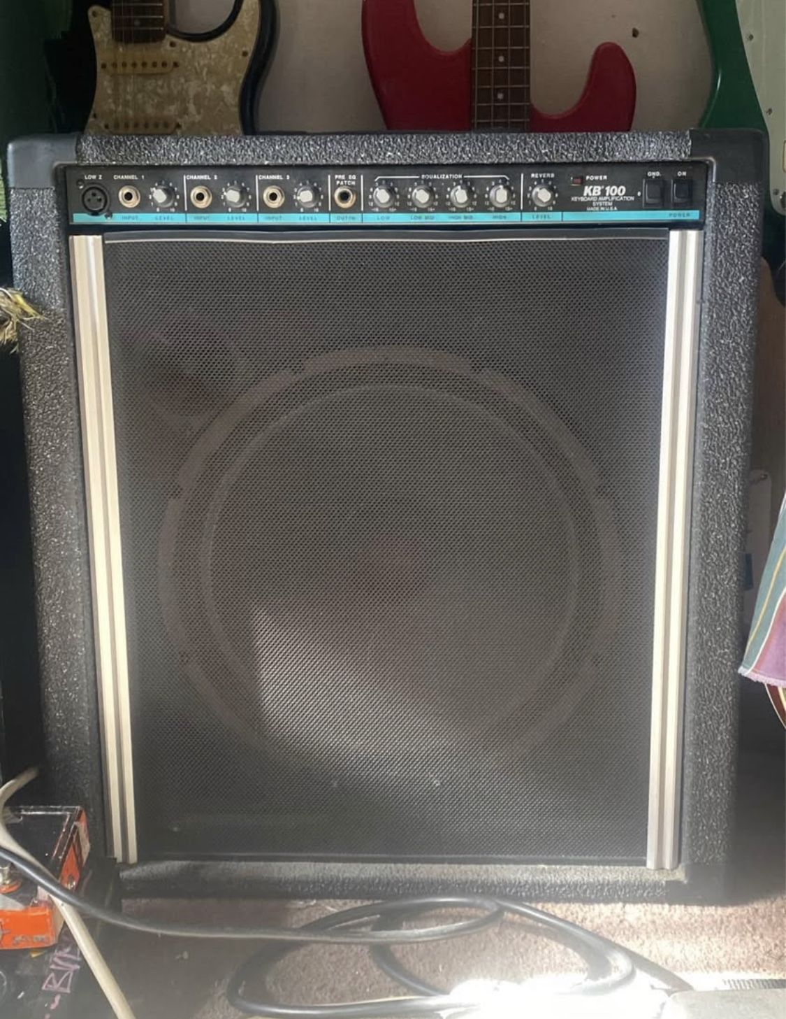 Peavy KB100