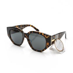 Women’s sunglasses, cat eye, black brown frames, classy and quality