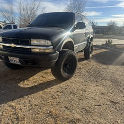 Chevy Blazer ZR2