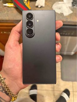 Samsung Galaxy Z Fold 7 - Black