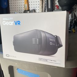 Brand New Samsung Gear VR
