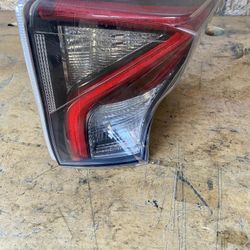2017,2018,2019,2020 Toyota Prius Rear Right Side Tail Light