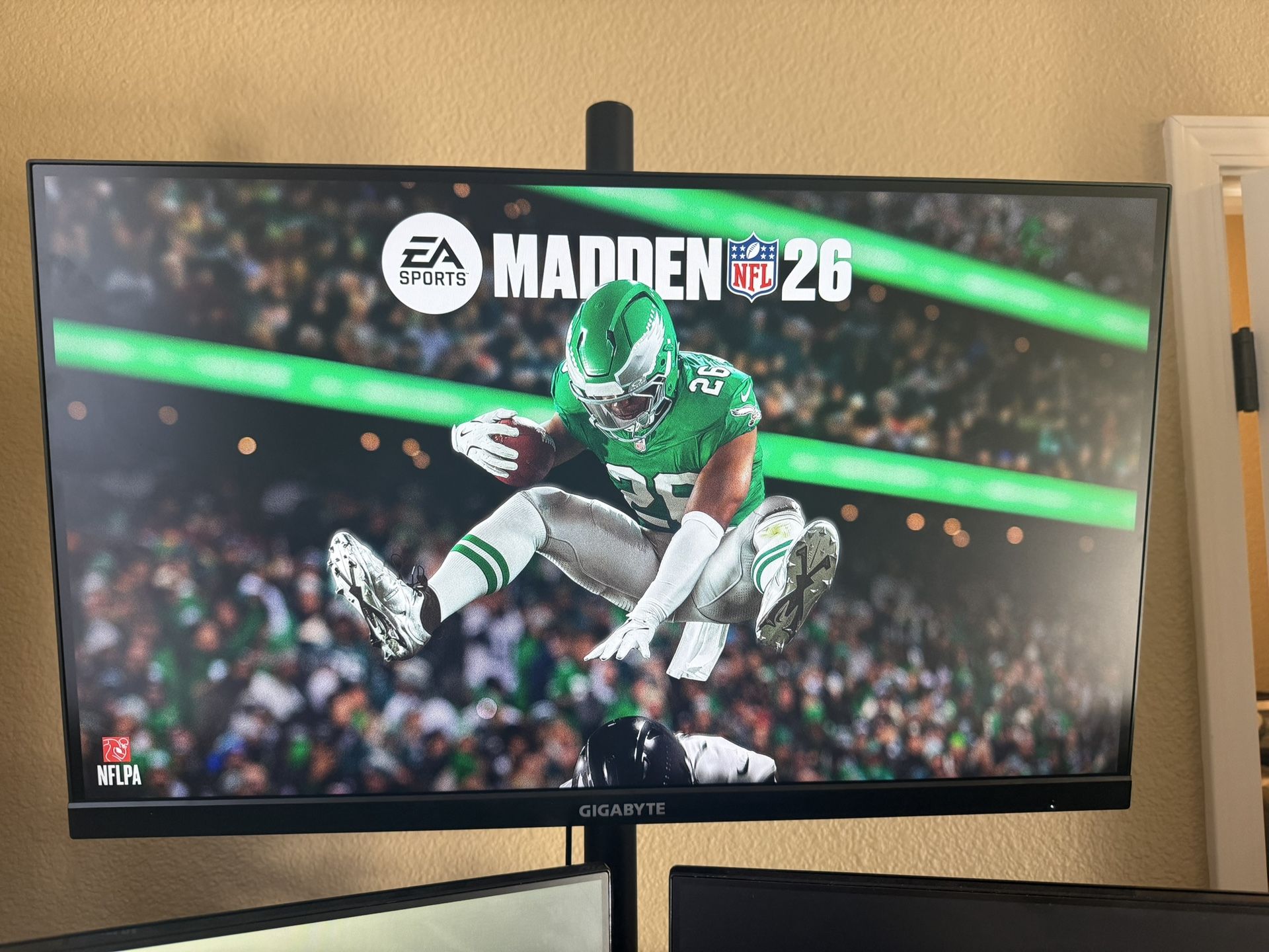 Gigabyte M27Q X – 27” 1440p 240Hz IPS Gaming Monitor