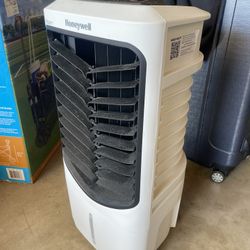 Honeywell Evaporative Air Cooler