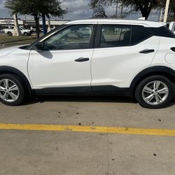 2021 Nissan Kicks