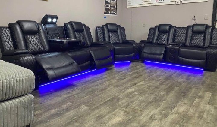 BRAND NEW SMART RECLINER SET! WIRELESS CHARGING, LED, POWER RECLINING, BLUETOOTH, SPEAKERS!!