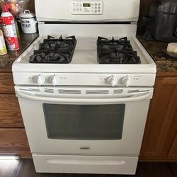 Kenmore Gas Range 