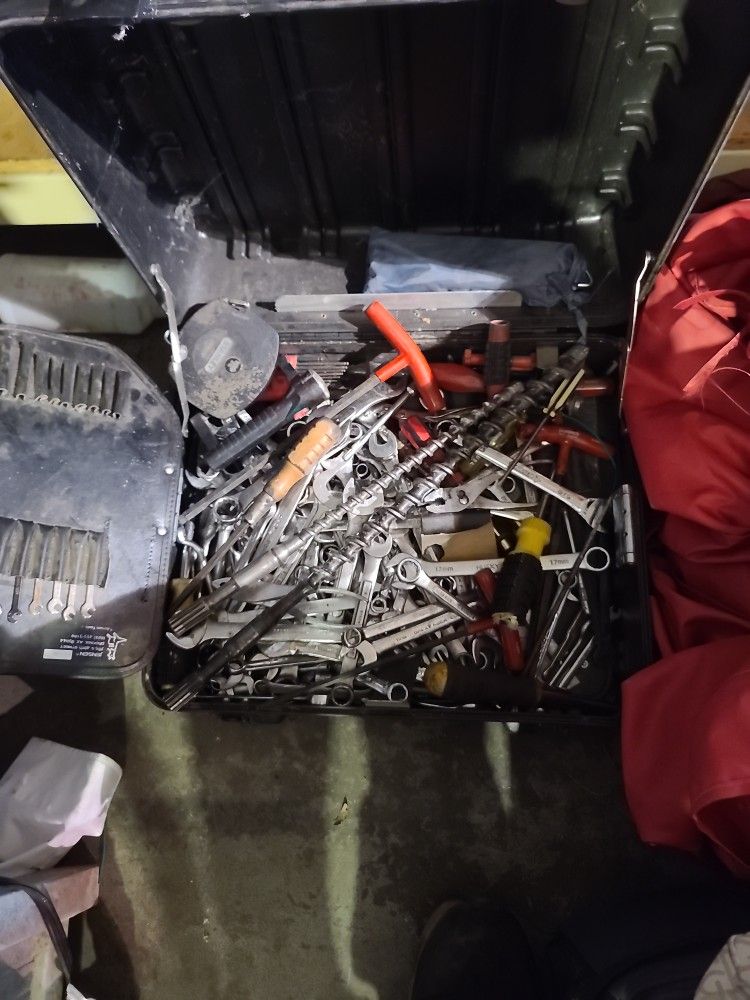 Tools All The Box For $ 225