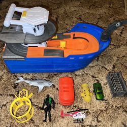 Shark Attack Boat with accessories (floats on water or has wheels to roll on land)
