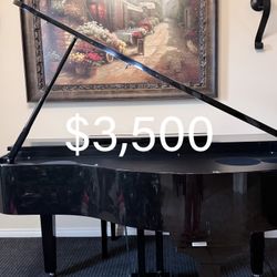 Suzuki Touch Screen Baby Grand Digital Piano (MDG-4000ts  With Bench.