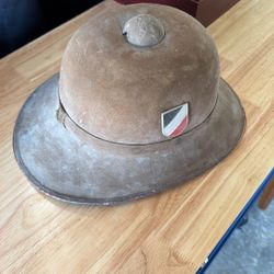 WWII 2nd Model Luftwaffe Pith helmet DAK