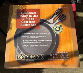 Logic Lodge 2 pcs cast iron set