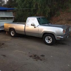 1978 Dodge D100 