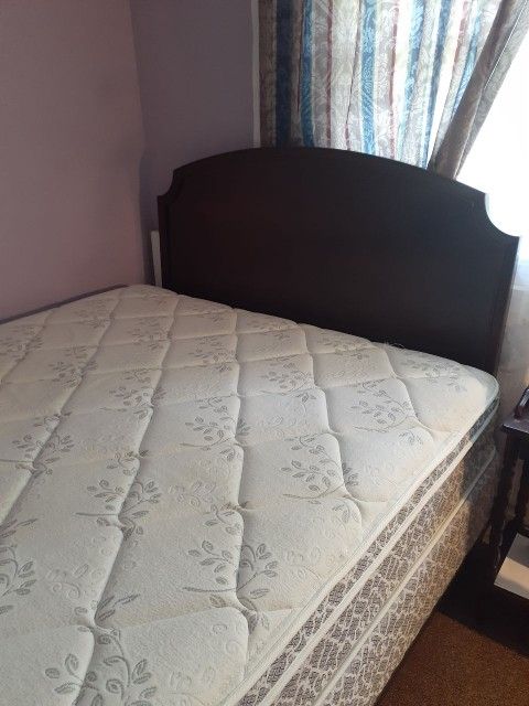 Bedroom Set
