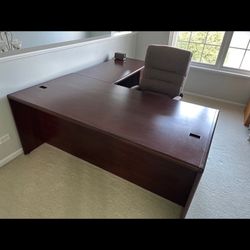 Office Desk With Chair