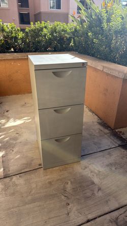 3-Drawer Metal Filing Cabinet