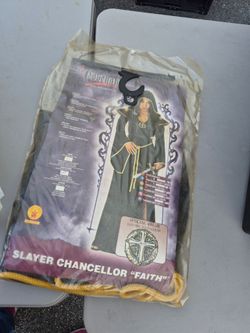 Halloween costumes slayer chancellor fate.
Adult