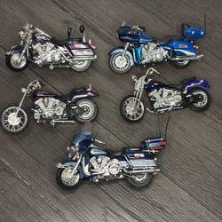 Maisto Harley-Davidson 1:18 Scale Die‐Cast Motorcycles Mixed Models Lot of 5
