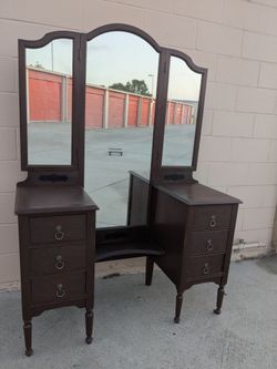 Vanity