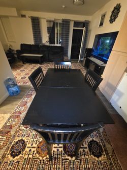 Dining Table For Four People Convertible To Two People