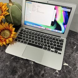 Apple MacBook Air 11” 2014 i5 1.4GHz 4GB RAM Laptop A1465 Tested Working