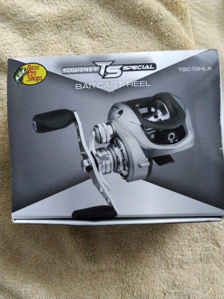 Bass Pro Shop Tourney Special Baitcast Reel for Sale in Glendale