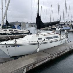 1978 Catalina 25 – Great Condition – New Roller Furling Jib – 9.9HP Honda – Everett Marina 