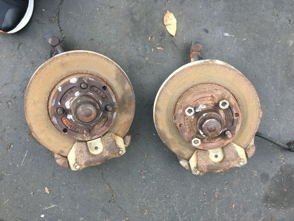 GM Spindles W Calipers And Disc
