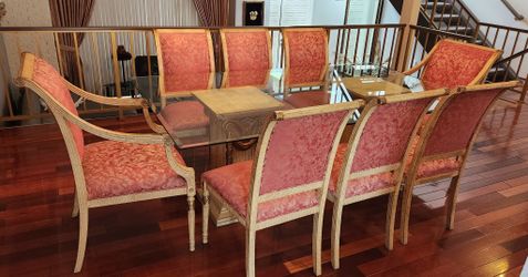 Dinning Room Table And Chair 