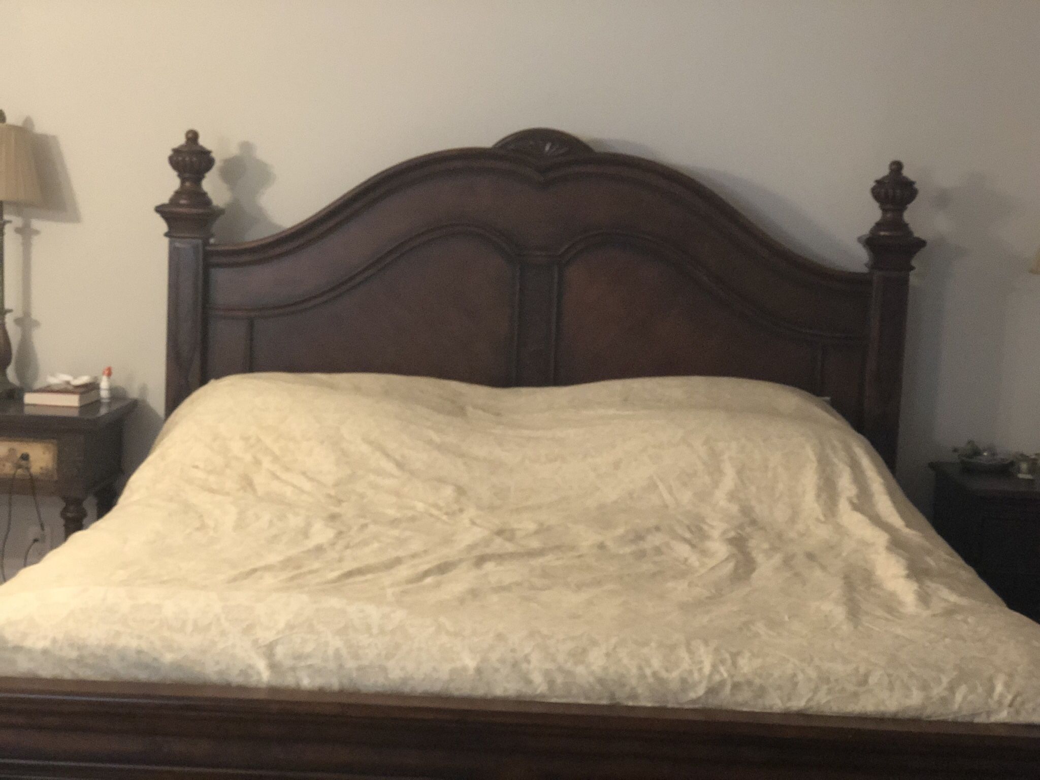King Size Bedroom Set