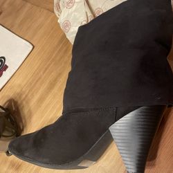 Ladies Bootie Type Boots - New