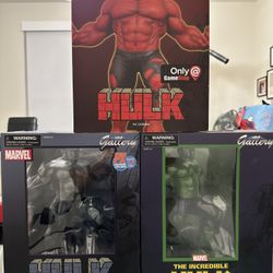Diamond Select Toys PVC Figure/Diorama The Incredible Hulk + Grey Edition + Red