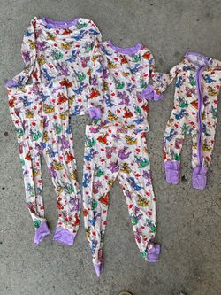 Baby clothes $10 all or $5 each