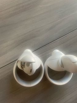 Oculus 2 controllers