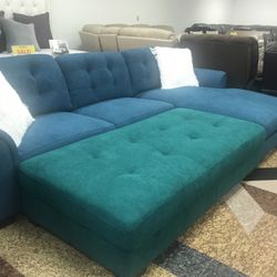 BLUE OR GREEN SECTIONAL WITH OTTOMAN. SAME DAY DELIVERY AND EASY FINANCING.