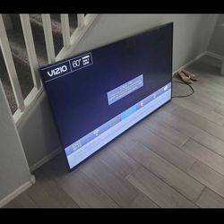 60 Inch Visu Smart TV