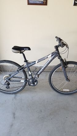 Mountain bike schwinn frontier gsx for Sale in Riverside CA OfferUp
